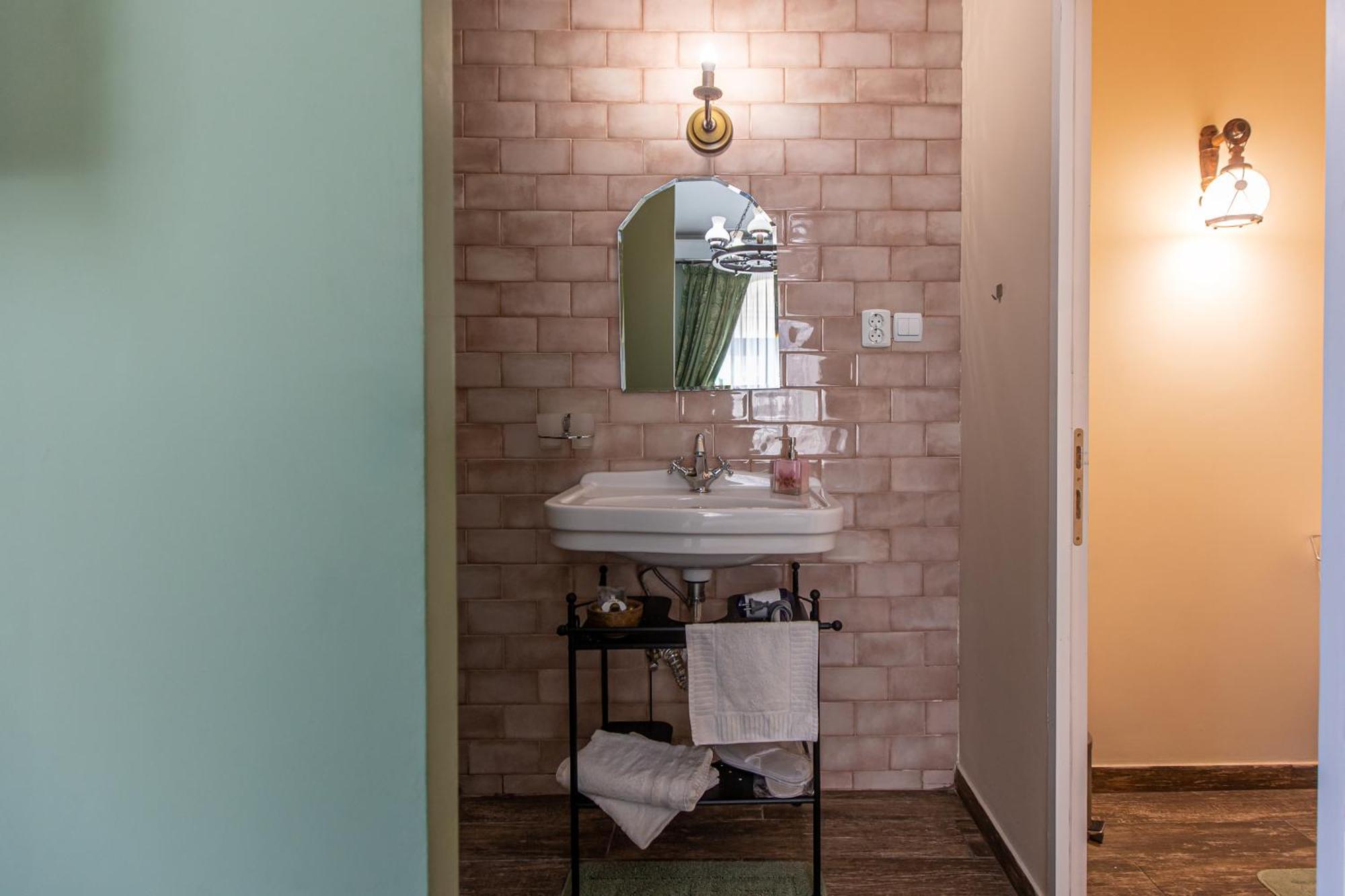 コンスタンツァ Casa Chintoan - Adult Only Bed & Breakfast エクステリア 写真