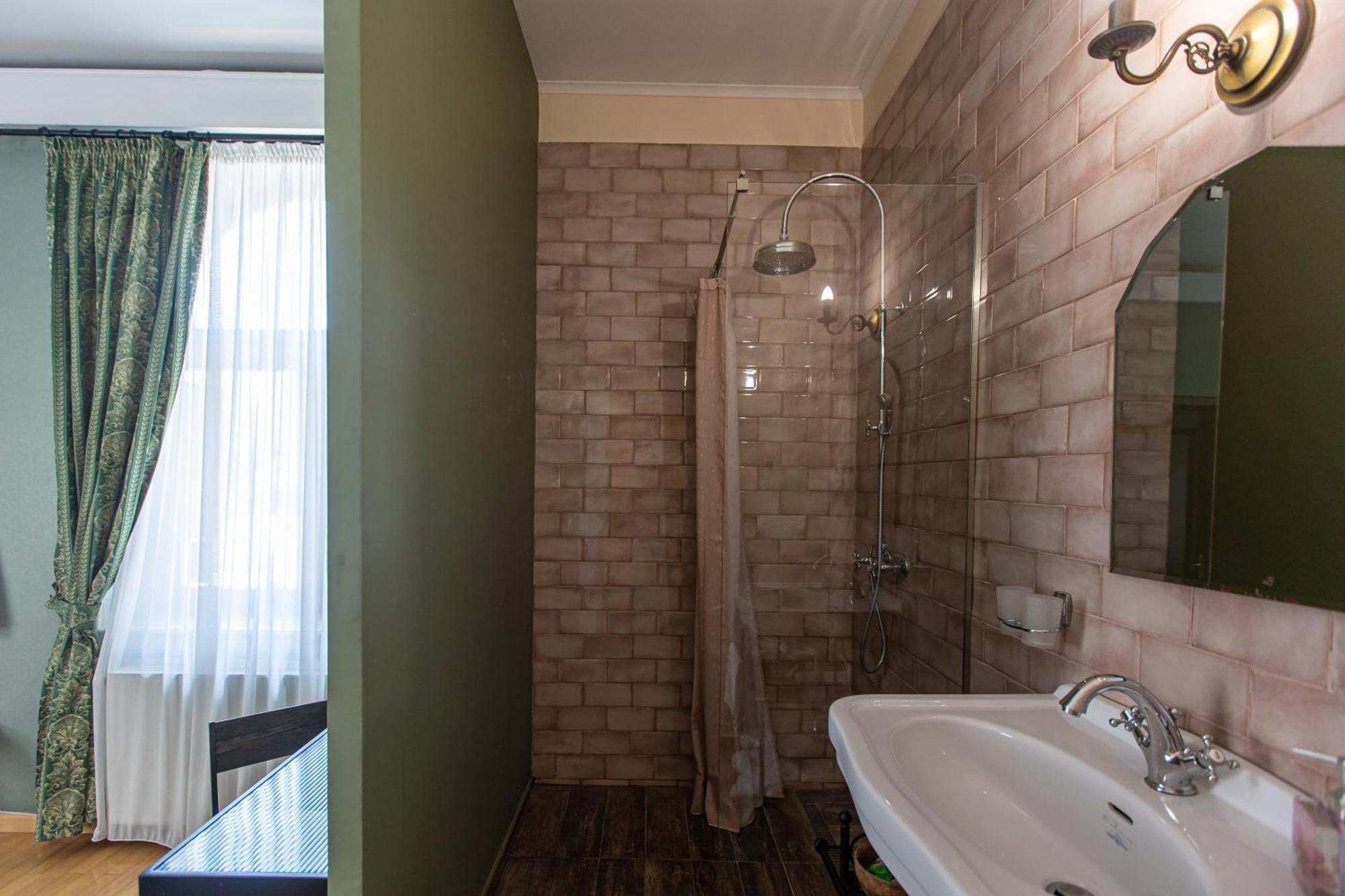 コンスタンツァ Casa Chintoan - Adult Only Bed & Breakfast エクステリア 写真