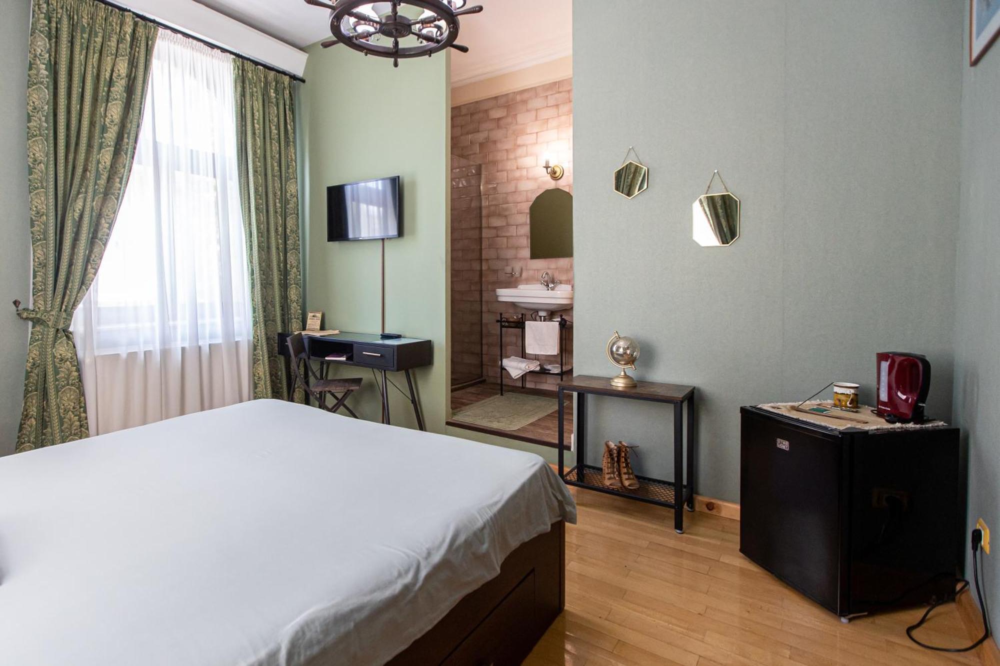 コンスタンツァ Casa Chintoan - Adult Only Bed & Breakfast エクステリア 写真