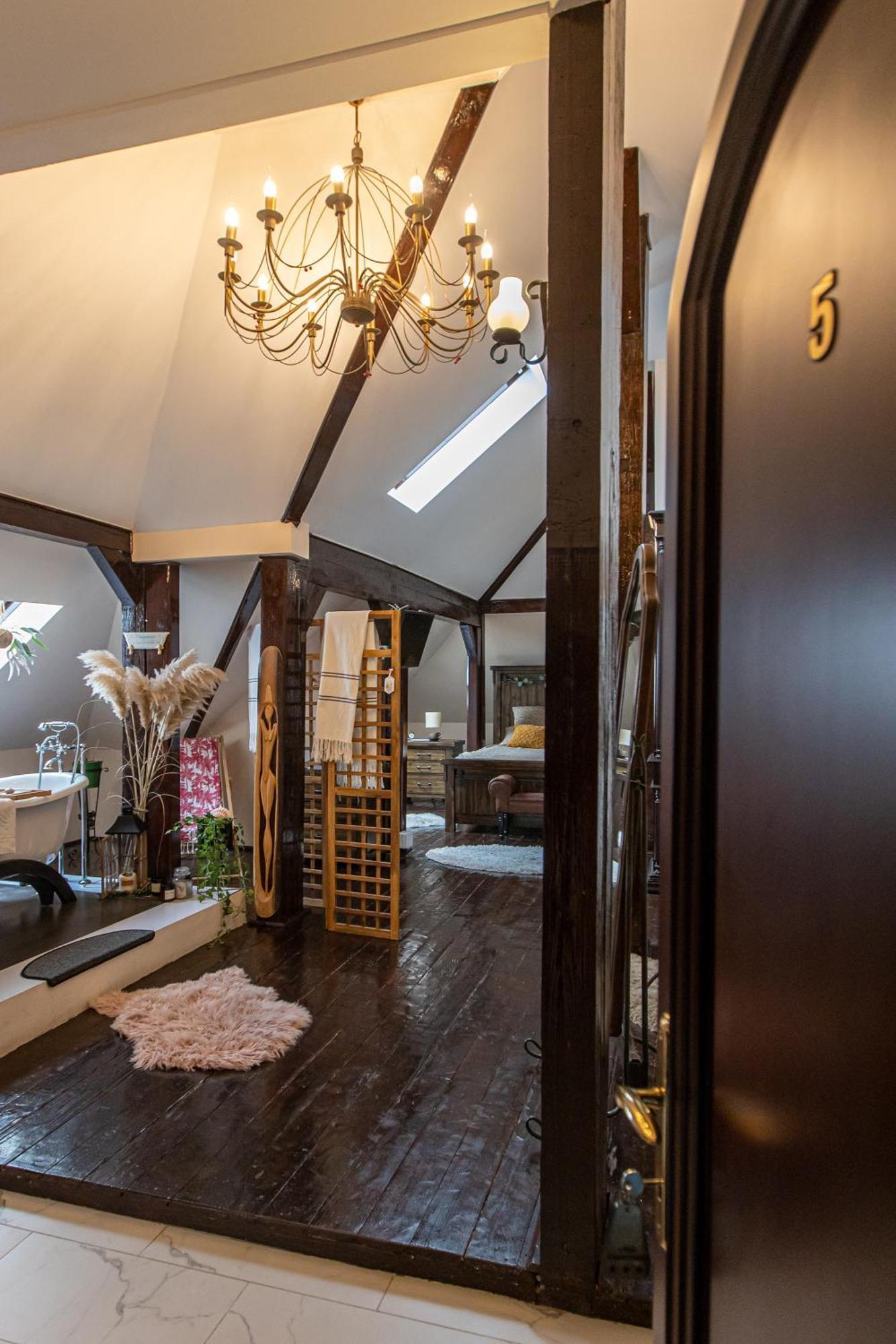 コンスタンツァ Casa Chintoan - Adult Only Bed & Breakfast エクステリア 写真